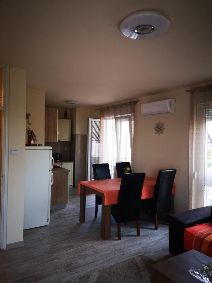 Apartman Petrovic City Center טרוגיר מראה חיצוני תמונה